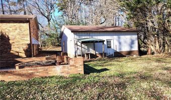 110 Walden Ln, Ararat, NC 27007