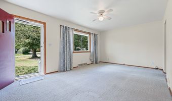 357 Maplewood Dr, Alliance, OH 44601