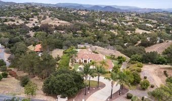 2281 Corner Creek Ln, Fallbrook, CA 92028
