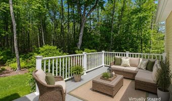 25 Ridgeview Dr, Candia, NH 03034