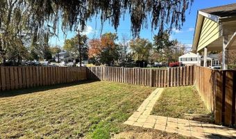 8722 POSTOAK Rd, Rockville, MD 20854