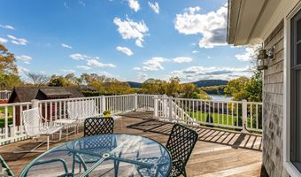 34 Skyline Dr, Brookfield, CT 06804