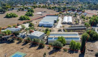 1881 Fuerte St, Fallbrook, CA 92028