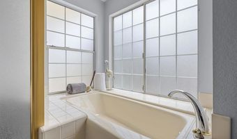 620 Lacrosse Pl, Escondido, CA 92025