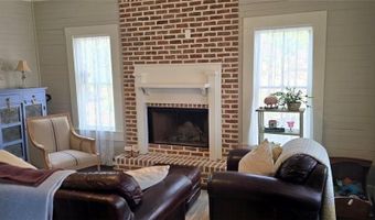812 Bessie Ln, Ball Ground, GA 30107