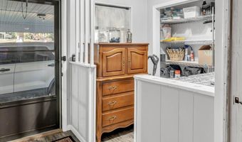 810 Forrest Rd, Alexander City, AL 35010