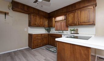 20597 Lawrence 2210, Aurora, MO 65605