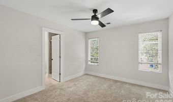 1522 Wembley Dr, Charlotte, NC 28205