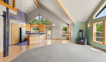 30 Steinman Dr, Ashland, OR 97520