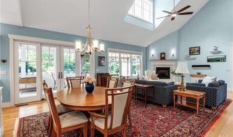 188 Reist St, Amherst, NY 14221