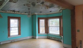 26 Walter St, Bangor, ME 04401