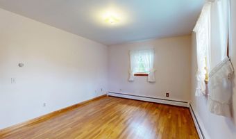 8 Fahi Pond Rd, Anson, ME 04958