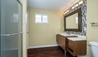 9327 Mackenzie Rd, Affton, MO 63123