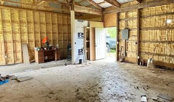 1028 26th St, Allegan, MI 49010