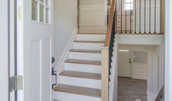 156 Cliffwood Ave, Aberdeen, NJ 07721