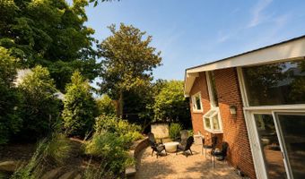 4836 7TH St S, Arlington, VA 22204