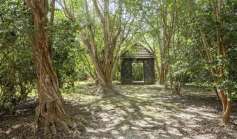 1544 Stanford Ave, Baton Rouge, LA 70808