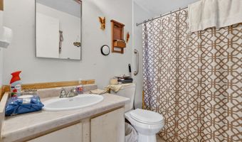 385 Adams St, American Falls, ID 83211