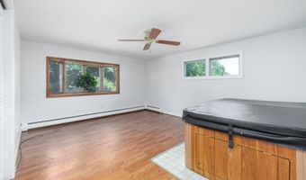 1757 Musso View Ave, Cheshire, CT 06410