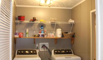 658 Stone Rd, Benton, TN 37307