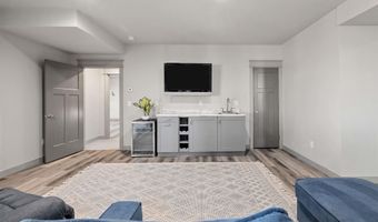 1420 SCENIC RIDGE Dr, Cheyenne, WY 82009