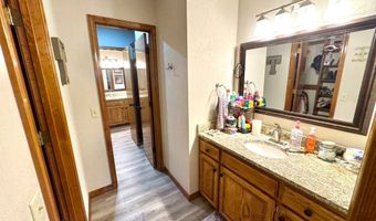 813 Kinkead Rd, McAlester, OK 74501