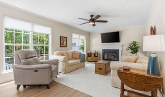1211 Waterford Green Dr, Apex, NC 27502