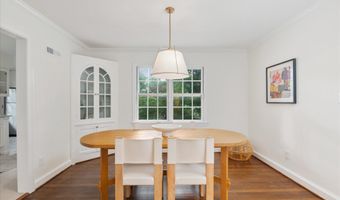 6005 WYNNWOOD Rd, Bethesda, MD 20816