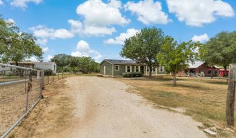 3079 Rakowitz, Adkins, TX 78101