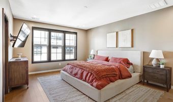 43404 FIFEVILLE Sq, Ashburn, VA 20148