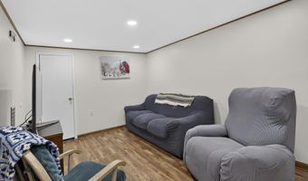 1140 Hillview Dr, Abingdon, VA 24210