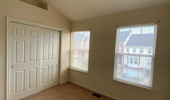 5150 BALLYCASTLE Cir, Alexandria, VA 22315