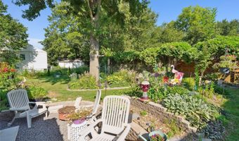 3618 SW 9th St, Des Moines, IA 50315