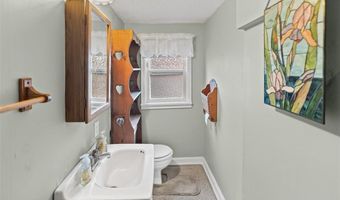 920 Danforth St, Alton, IL 62002