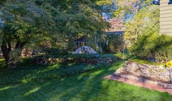 107 Overlook Rd, Andover, NJ 07860