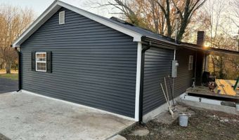 118 Stockton St, Albany, KY 42602
