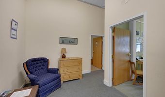 14 School St, Bristol, VT 05443