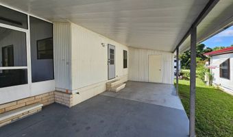 11 Lakeview Dr, Astatula, FL 34705