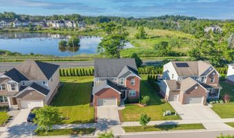 704 Groveland Cir, Ann Arbor, MI 48108