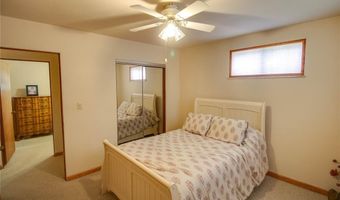 5411 Nelson Pl, Alton, IL 62002
