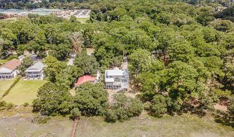 62 Meridian Rd, Beaufort, SC 29907