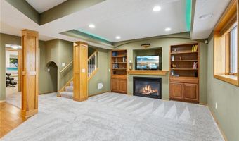 13896 Fallbrook Ct, Apple Valley, MN 55124