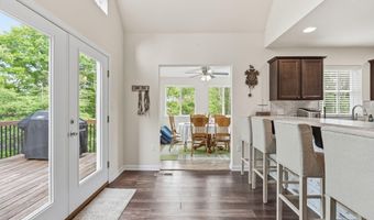 15 Bishop Cir, Albrightsville, PA 18210