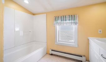383 Navesink Ave, Atlantic Highlands, NJ 07716