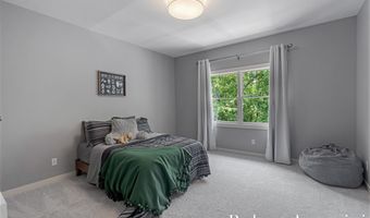 1977 EMERALD GLEN Ct NE, Ada, MI 49301