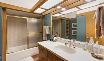 148 Mountain Ash Ln, Highlands, NC 28741