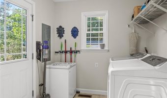 332 Dylan Dr, Aylett, VA 23009