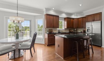 16 FARM RIDGE Ct, Baldwin, MD 21013