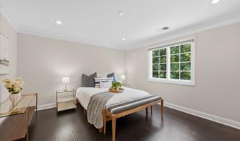 20102 DESERT FOREST Dr, Ashburn, VA 20147