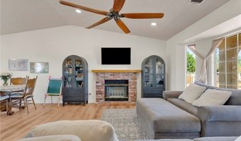 21930 Mohican Ave, Apple Valley, CA 92307